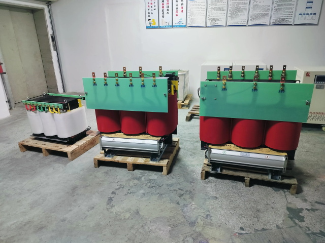 石嘴山KS11-1000KVA矿用变压器